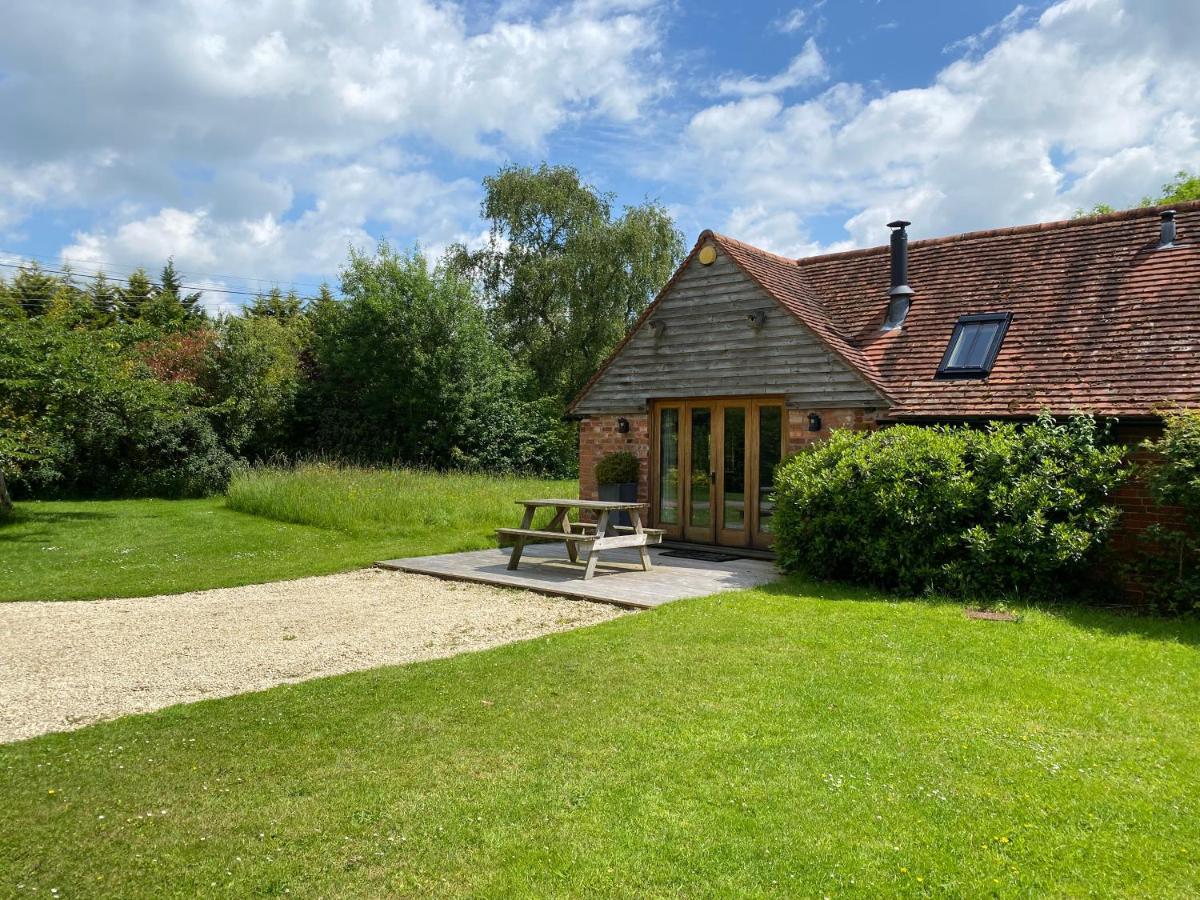 Hidden Cottages Two Lovely 1 Bed Cottages In Peaceful Surroundings, 1 With Log Burner Henley-in-Arden Екстер'єр фото