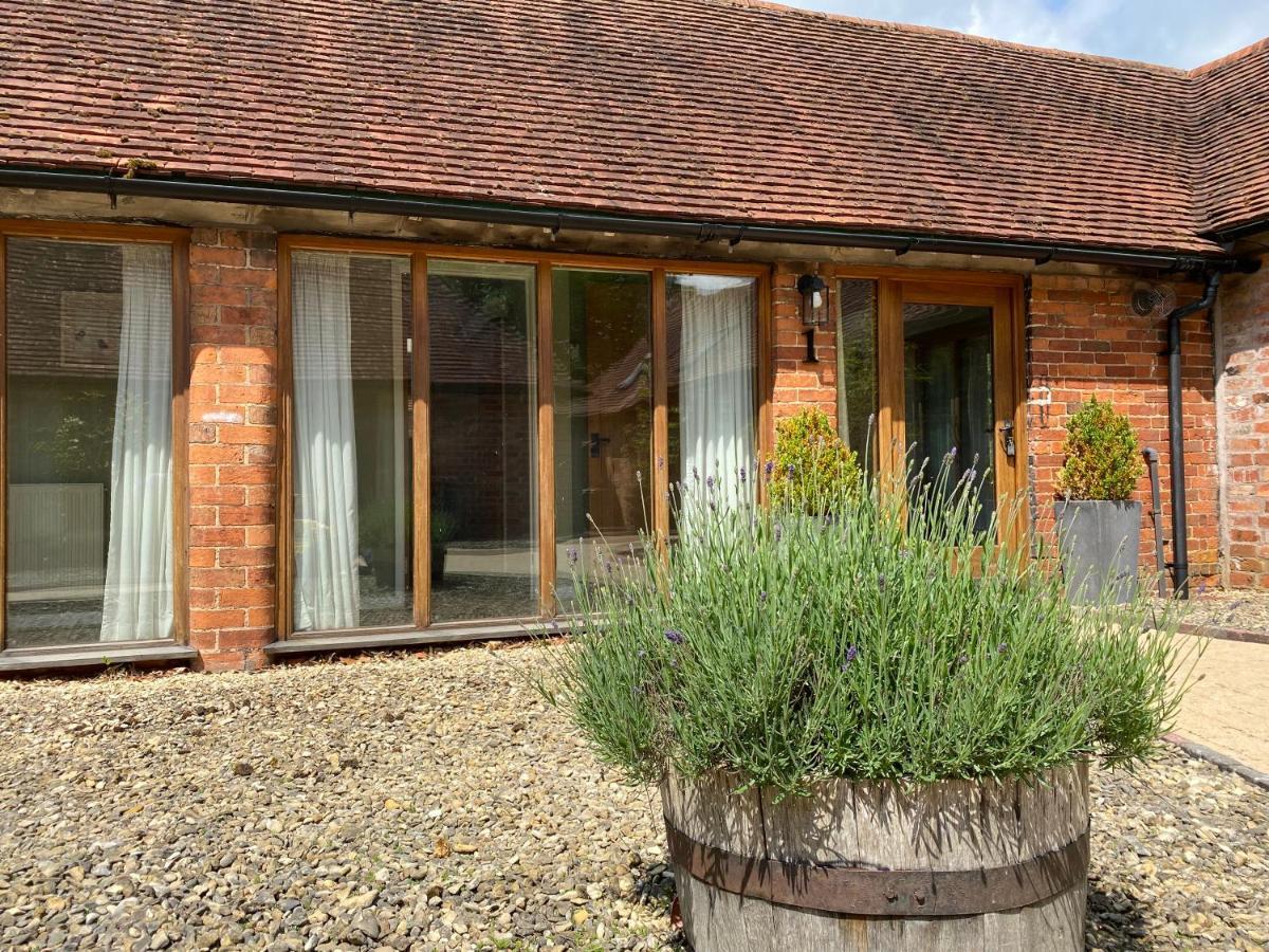 Hidden Cottages Two Lovely 1 Bed Cottages In Peaceful Surroundings, 1 With Log Burner Henley-in-Arden Екстер'єр фото
