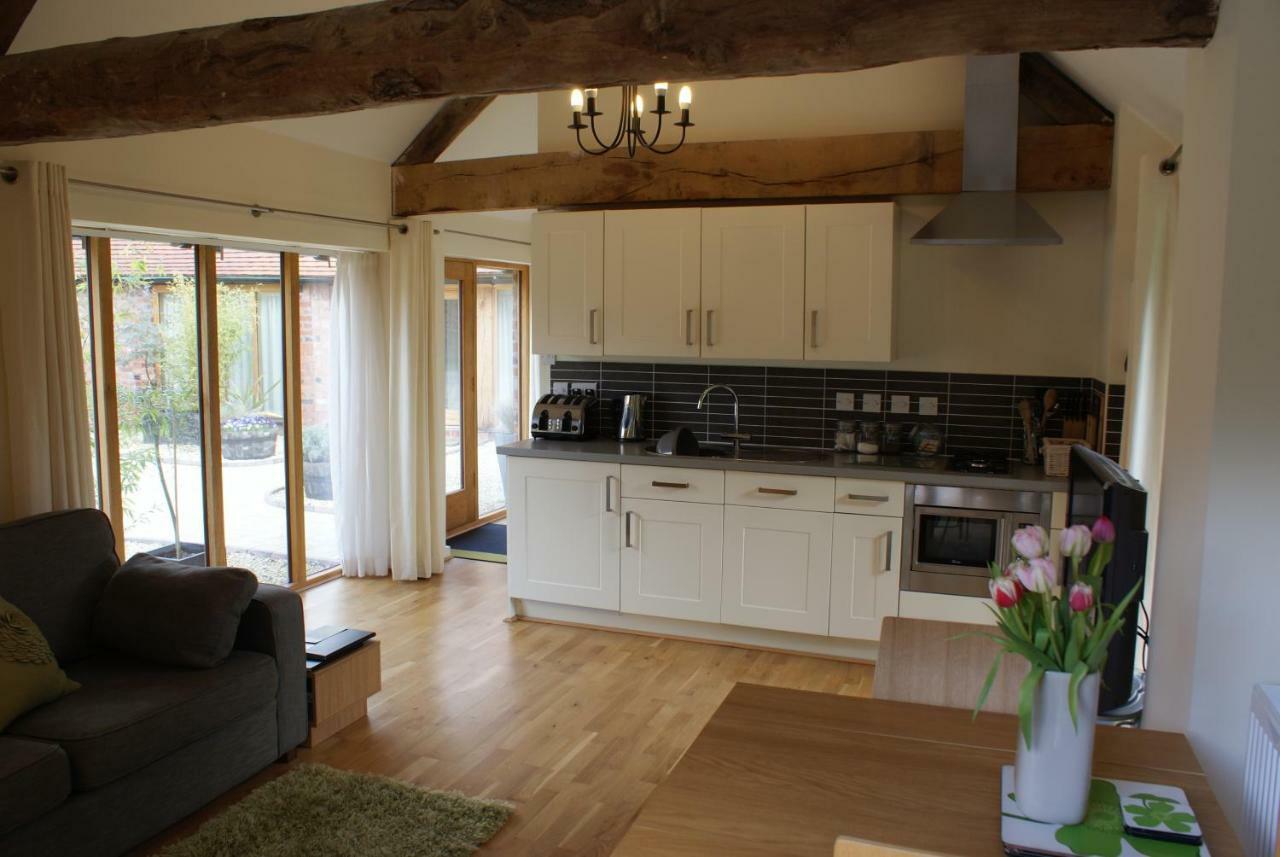 Hidden Cottages Two Lovely 1 Bed Cottages In Peaceful Surroundings, 1 With Log Burner Henley-in-Arden Екстер'єр фото